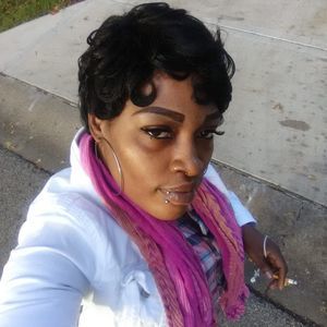 Meet your Posher, Bella williams